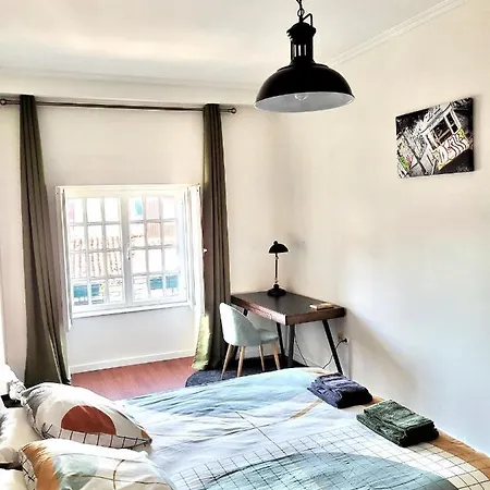 Charm Center 140m2 & Free Parking *