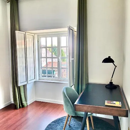 Charm Center 140m2 & Free Parking *