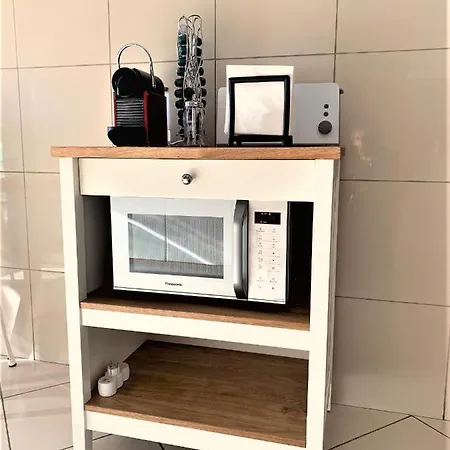 Charm Center 140m2 & Free Parking Appartement *