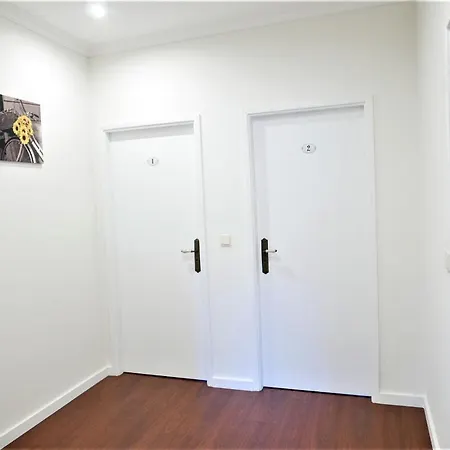 Charm Center 140m2 & Free Parking *